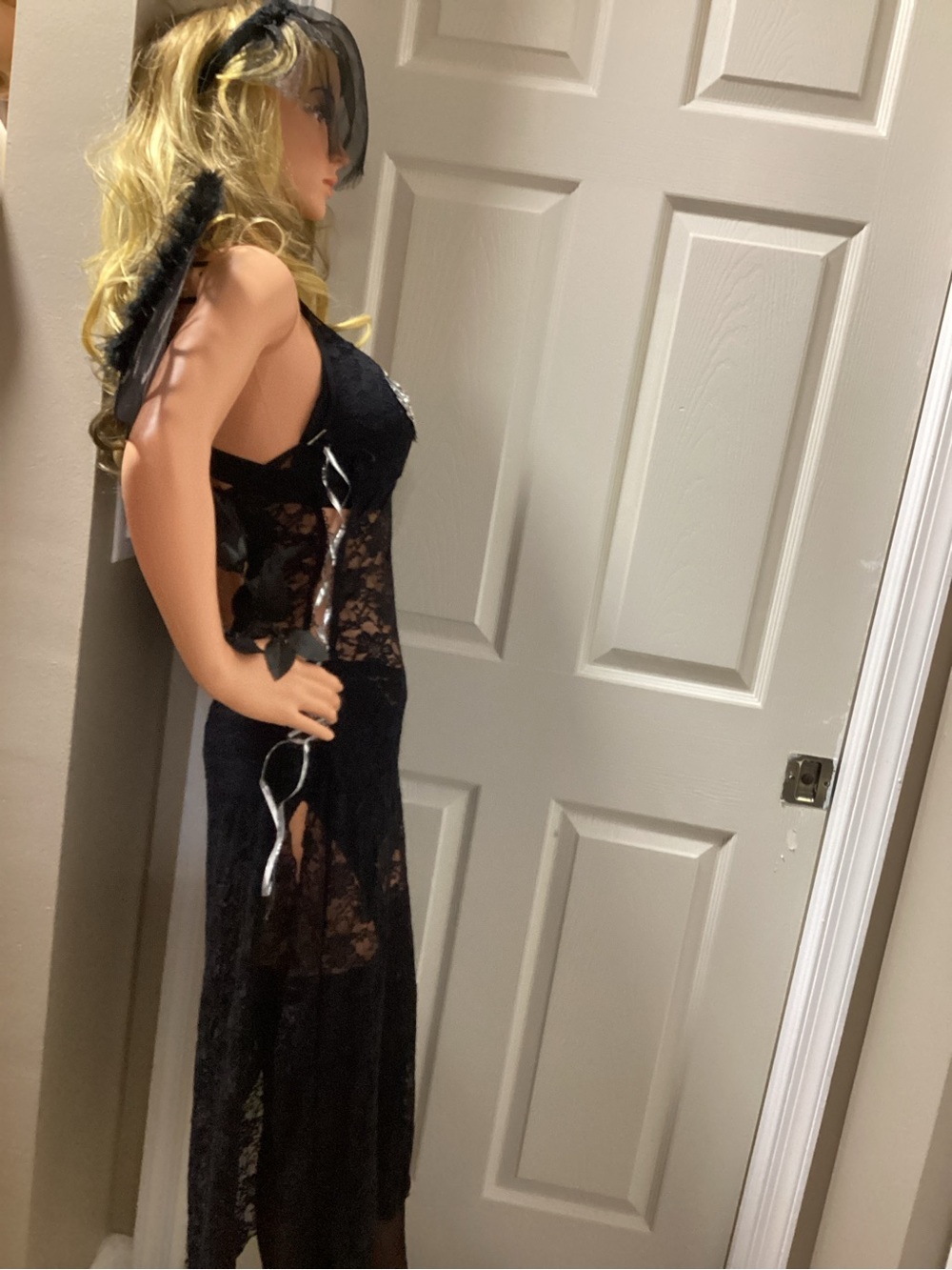 Dark Angel with Wings Halloween Costume - Picture 6 of 11